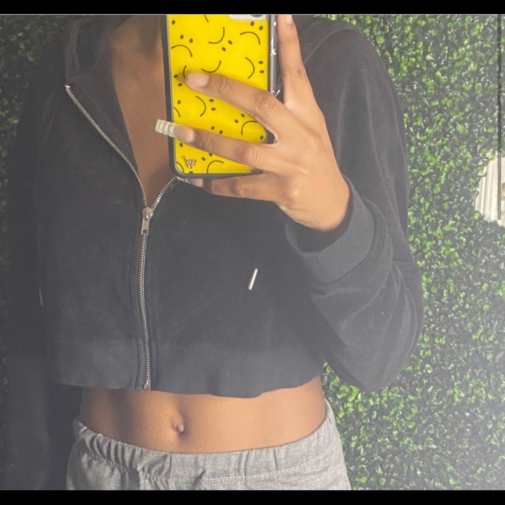 Cropped velvet jacket